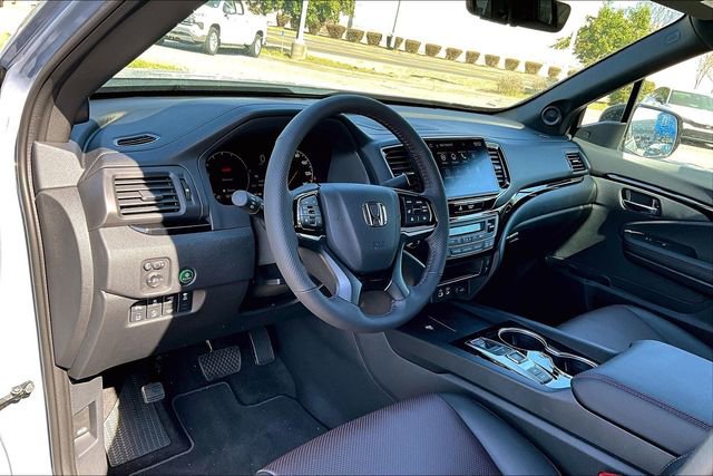 New 2026 Honda Ridgeline Black Edition image 5