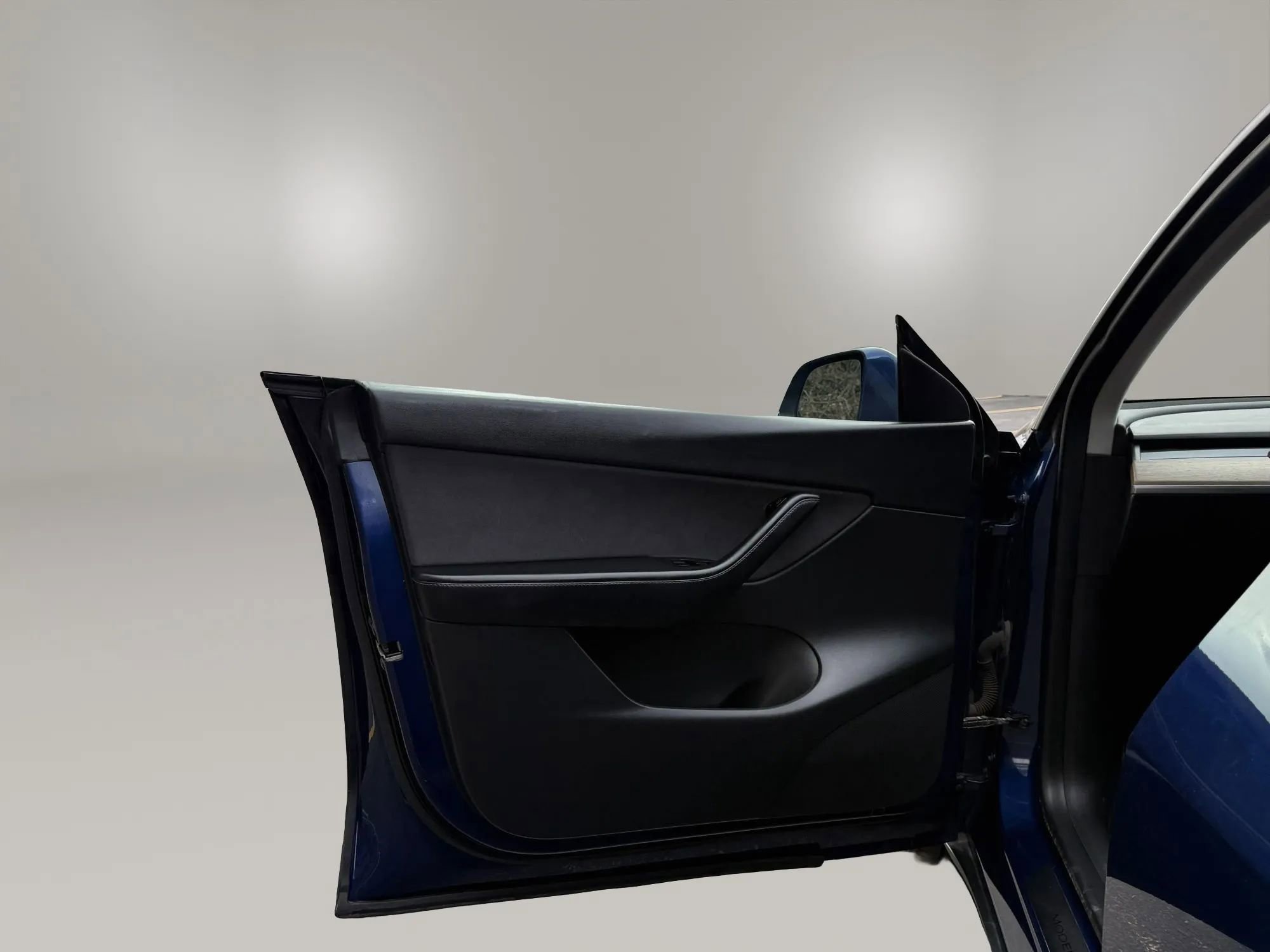 Used 2021 Tesla Model Y Long Range image 14