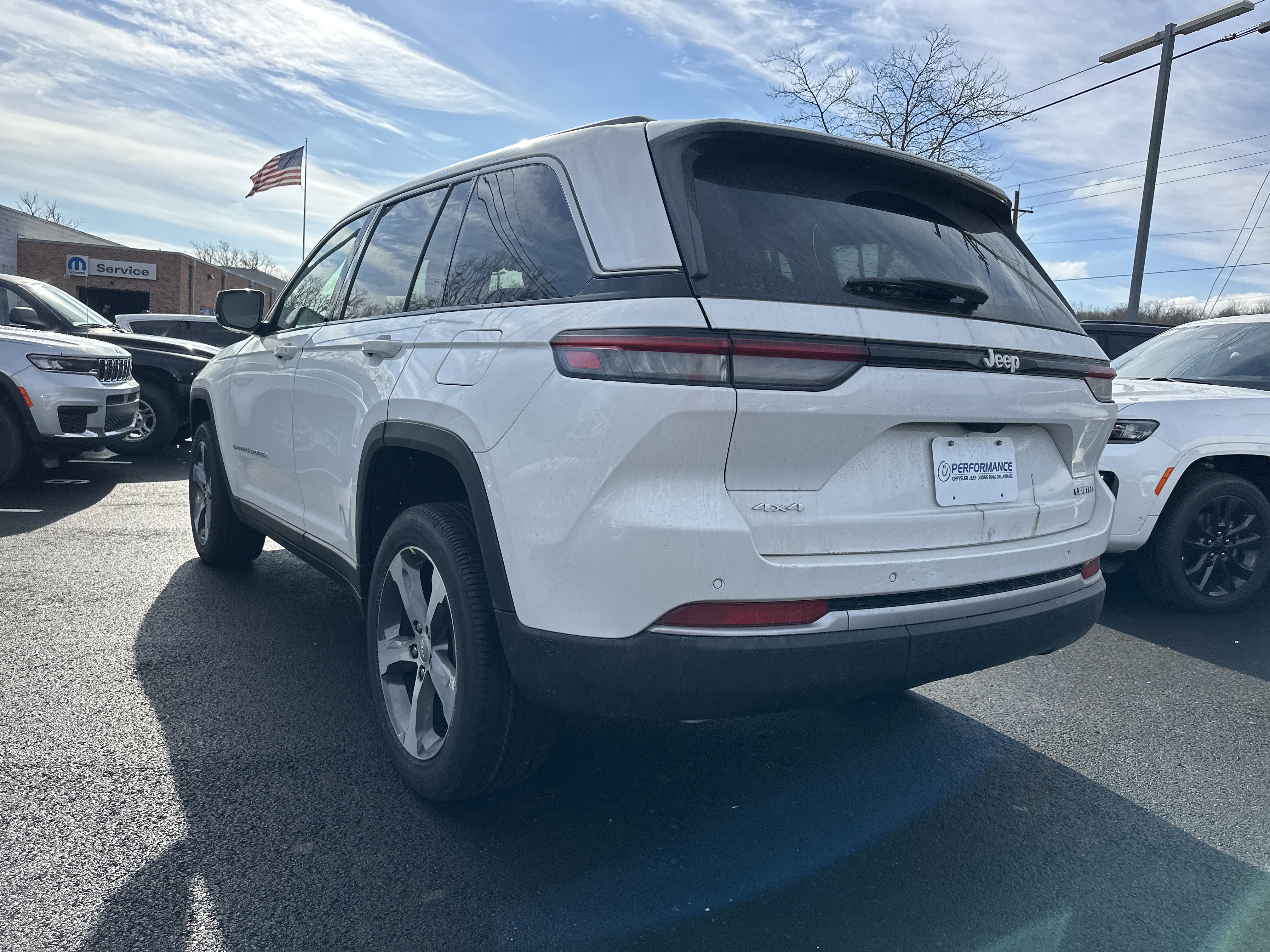 New 2026 Jeep Grand Cherokee Limited AWD/4WD image 24