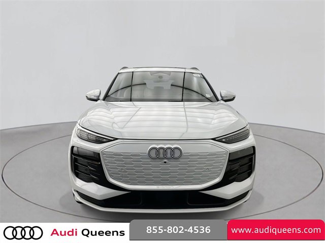 Used 2025 Audi Q6 e-tron Premium Plus image 5