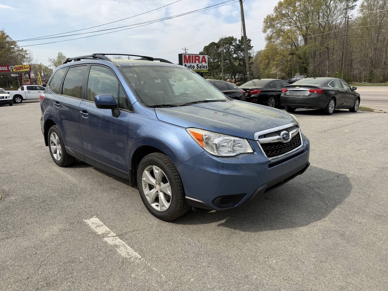 Used 2015 Subaru Forester 2.5i Premium w/ All-Weather Package AWD/4WD image 2