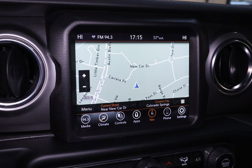 Used 2021 Jeep Wrangler Unlimited Sahara AWD/4WD image 30