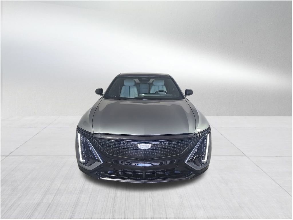 Certified 2025 Cadillac Lyriq Sport image 3