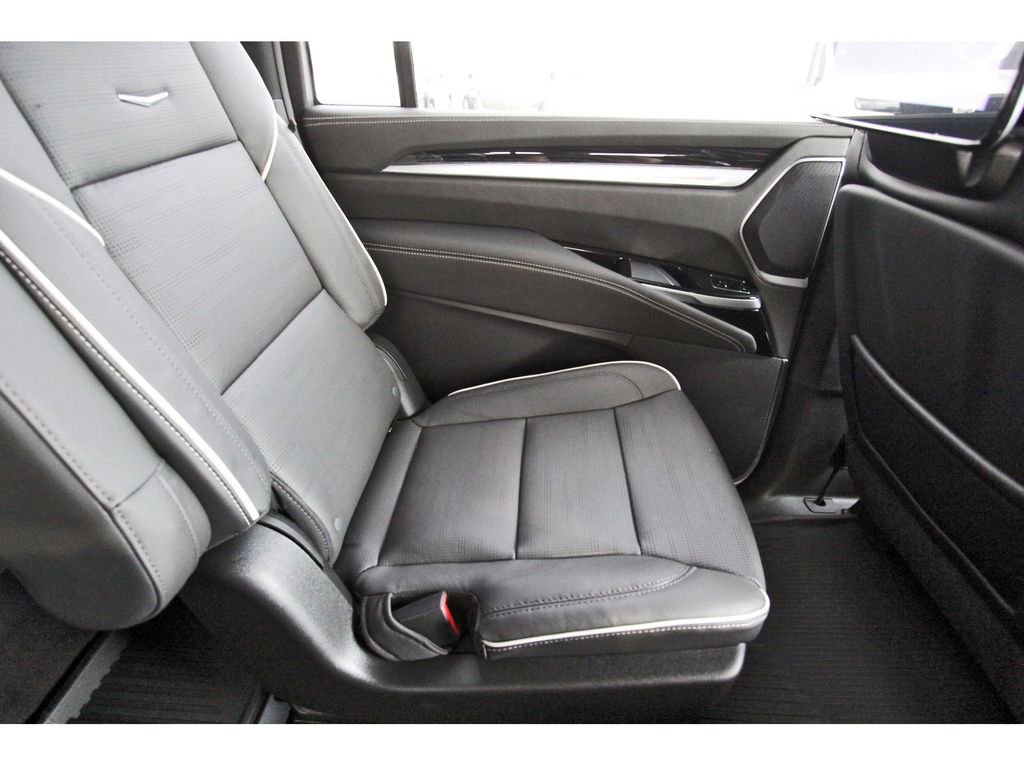 New 2026 Cadillac Escalade ESV Sport w/ Touring Package image 11