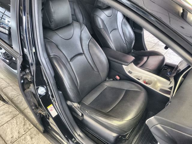 Used 2016 Toyota Prius Three w/ Advanced Technology Package image 25