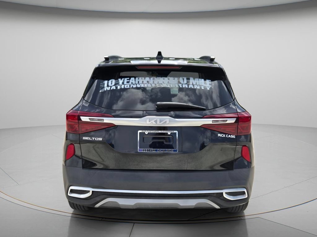 Used 2023 Kia Seltos S FWD image 5