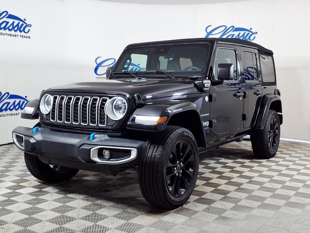 Used 2024 Jeep Wrangler Unlimited Sahara AWD/4WD image 5