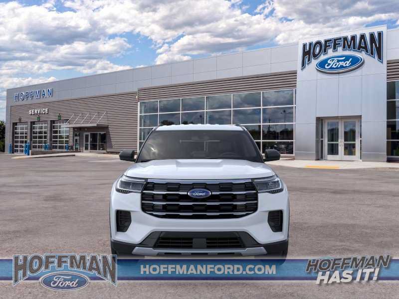 New 2026 Ford Explorer Active AWD/4WD image 2