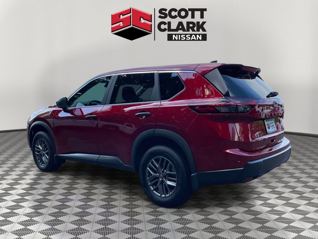 Used 2026 Nissan Rogue S FWD image 4