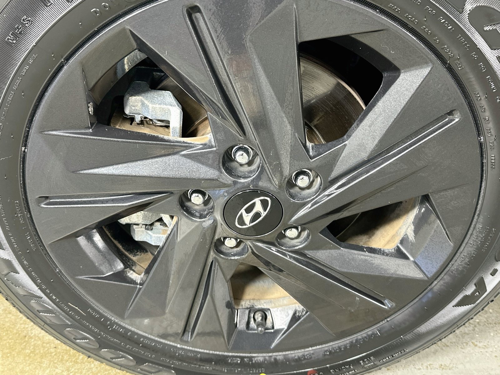 Used 2023 Hyundai Elantra SEL FWD image 28