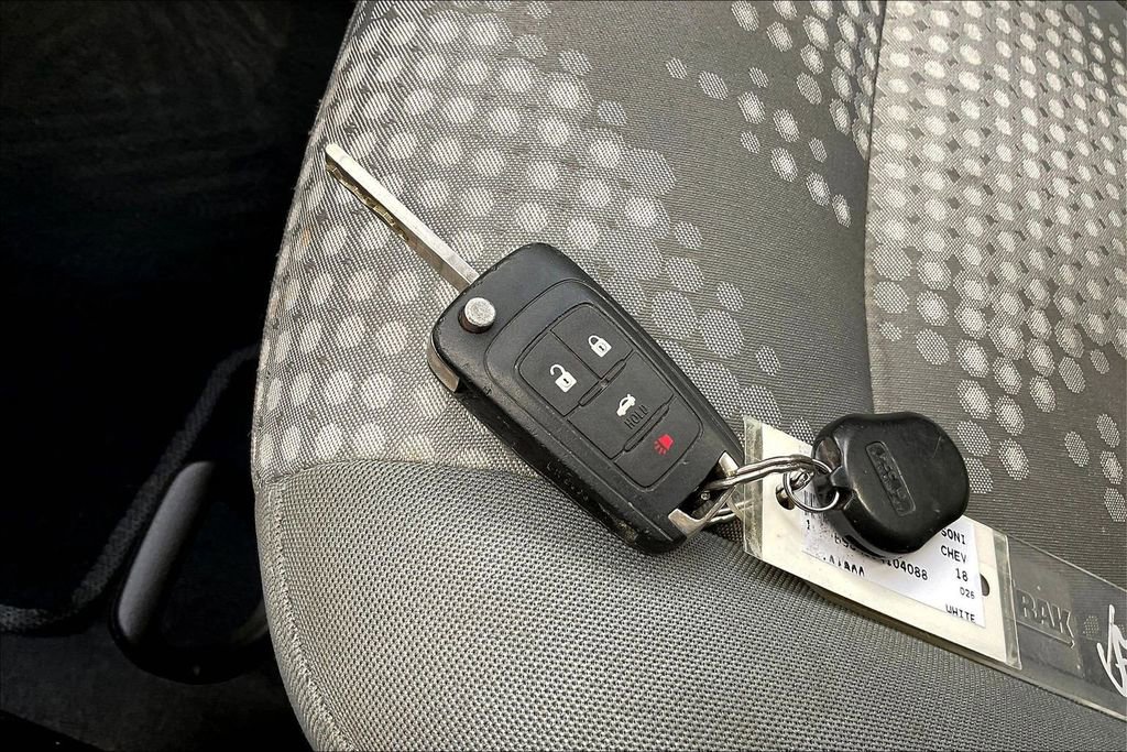 Used 2018 Chevrolet Sonic LS image 36