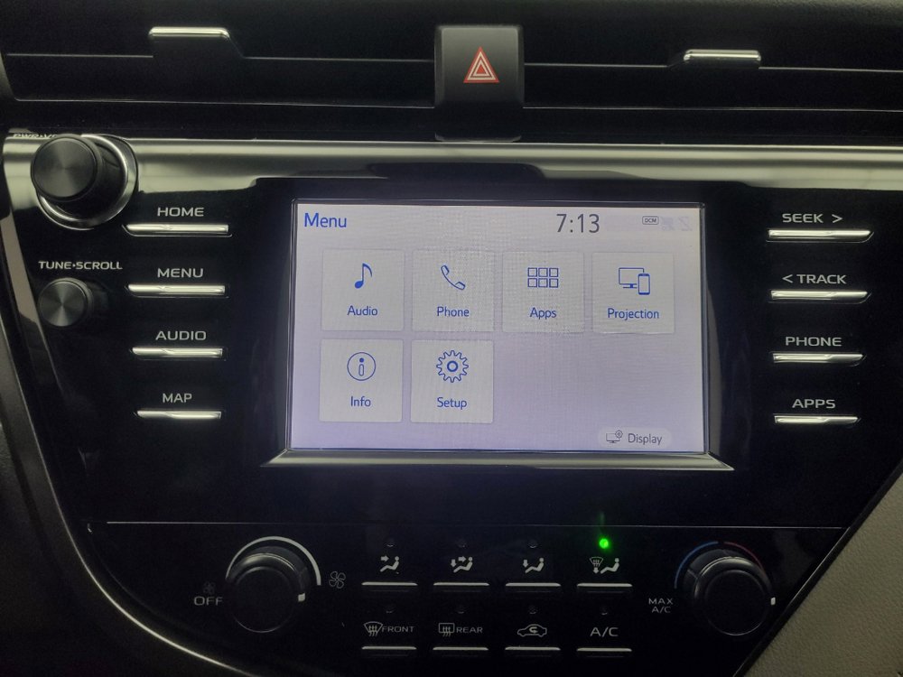 Used 2019 Toyota Camry L image 25