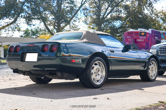 Used 1995 Chevrolet Corvette Convertible RWD image 7