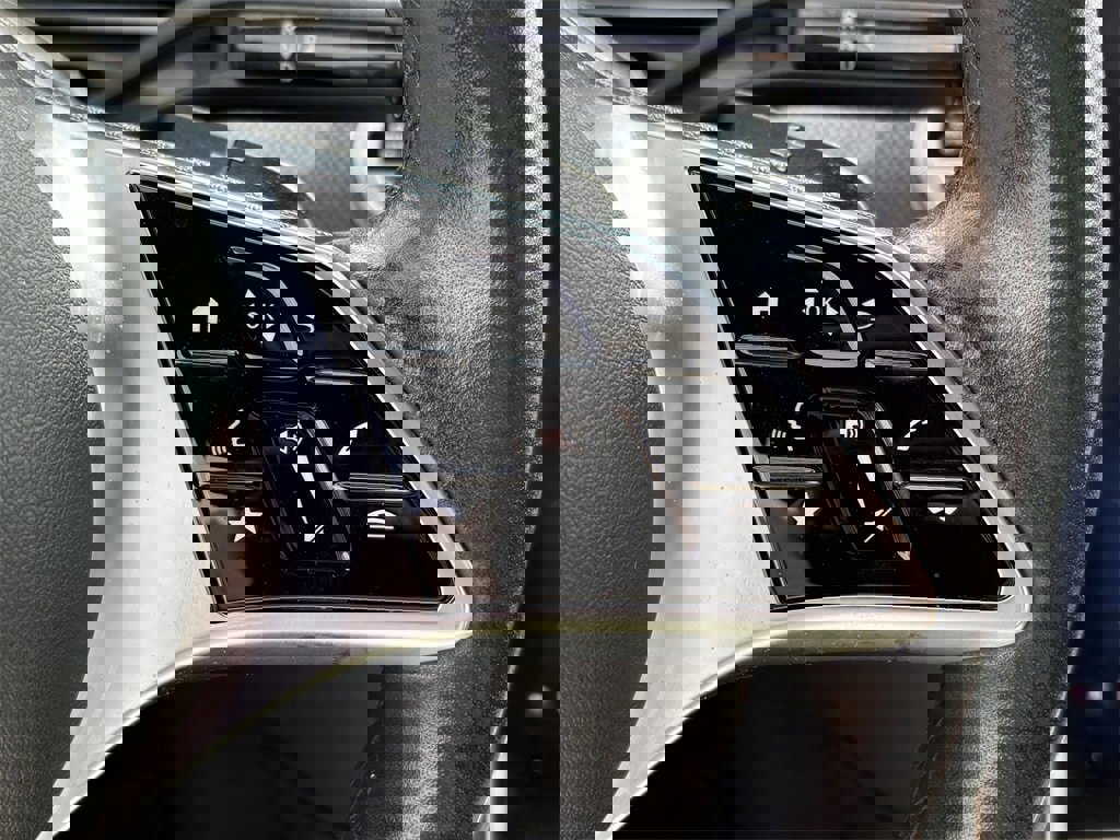 Used 2022 Mercedes-Benz C 300 Sedan image 42