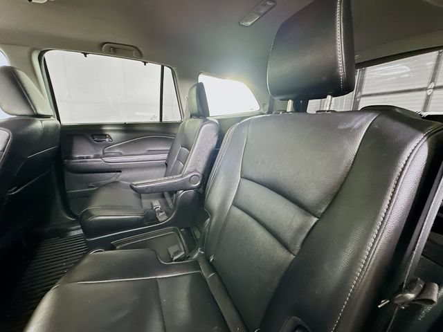 Used 2021 Honda Pilot Touring image 30