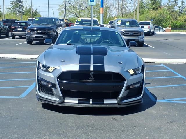 Used 2021 Ford Mustang Shelby GT500 w/ Technology Package RWD image 2