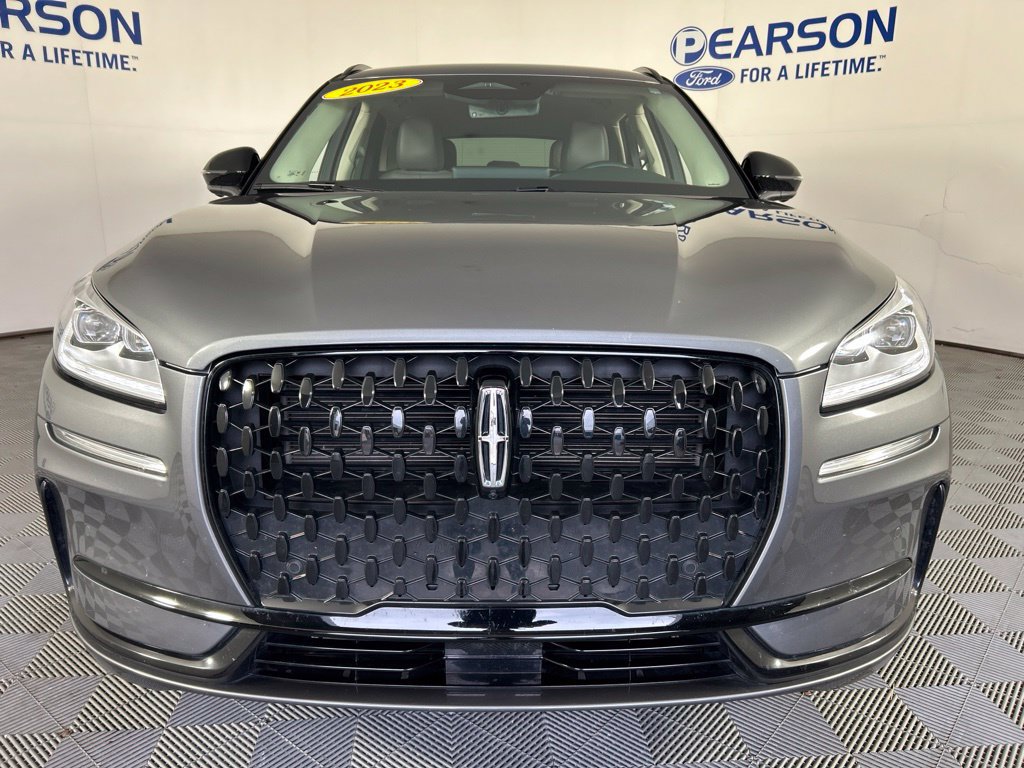 Used 2023 Lincoln Corsair Reserve w/ Equipment Group 201A AWD/4WD image 2