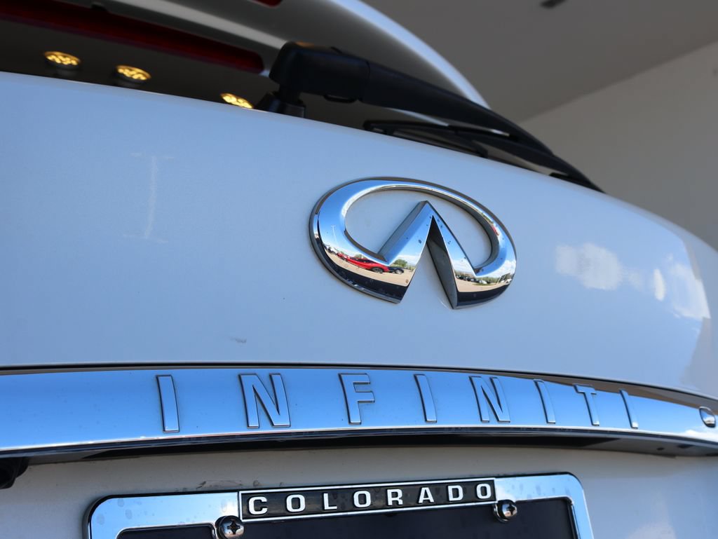 Used 2017 INFINITI QX70 AWD w/ Premium Package image 37