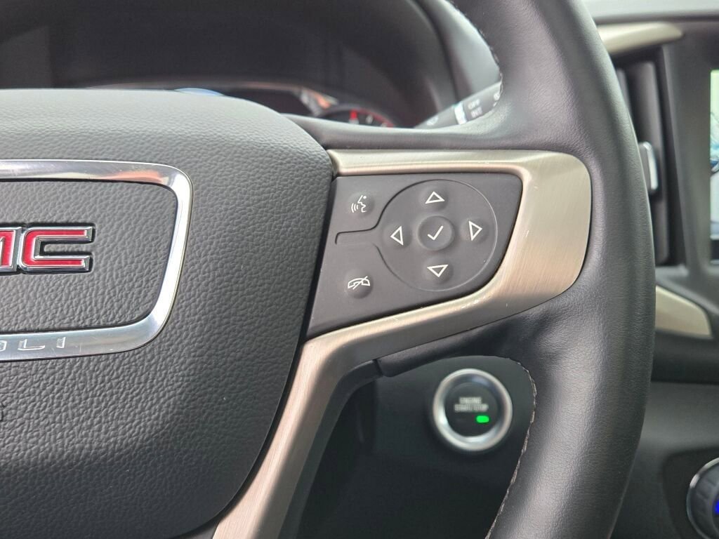 Used 2024 GMC Terrain Denali w/ Denali Premium Package image 36