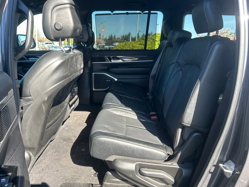 Used 2022 Jeep Wagoneer Series III w/ Convenience Group I image 10