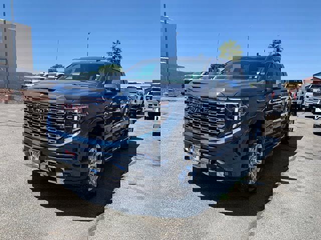 New 2025 GMC Sierra 1500 Denali image 2