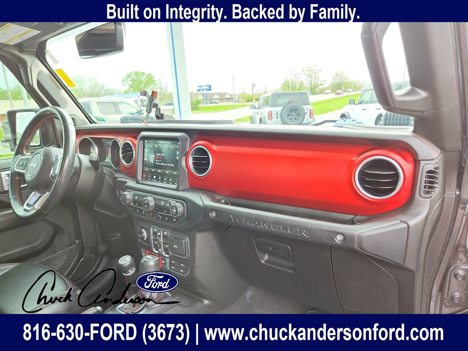 Used 2019 Jeep Wrangler Unlimited Rubicon AWD/4WD image 24