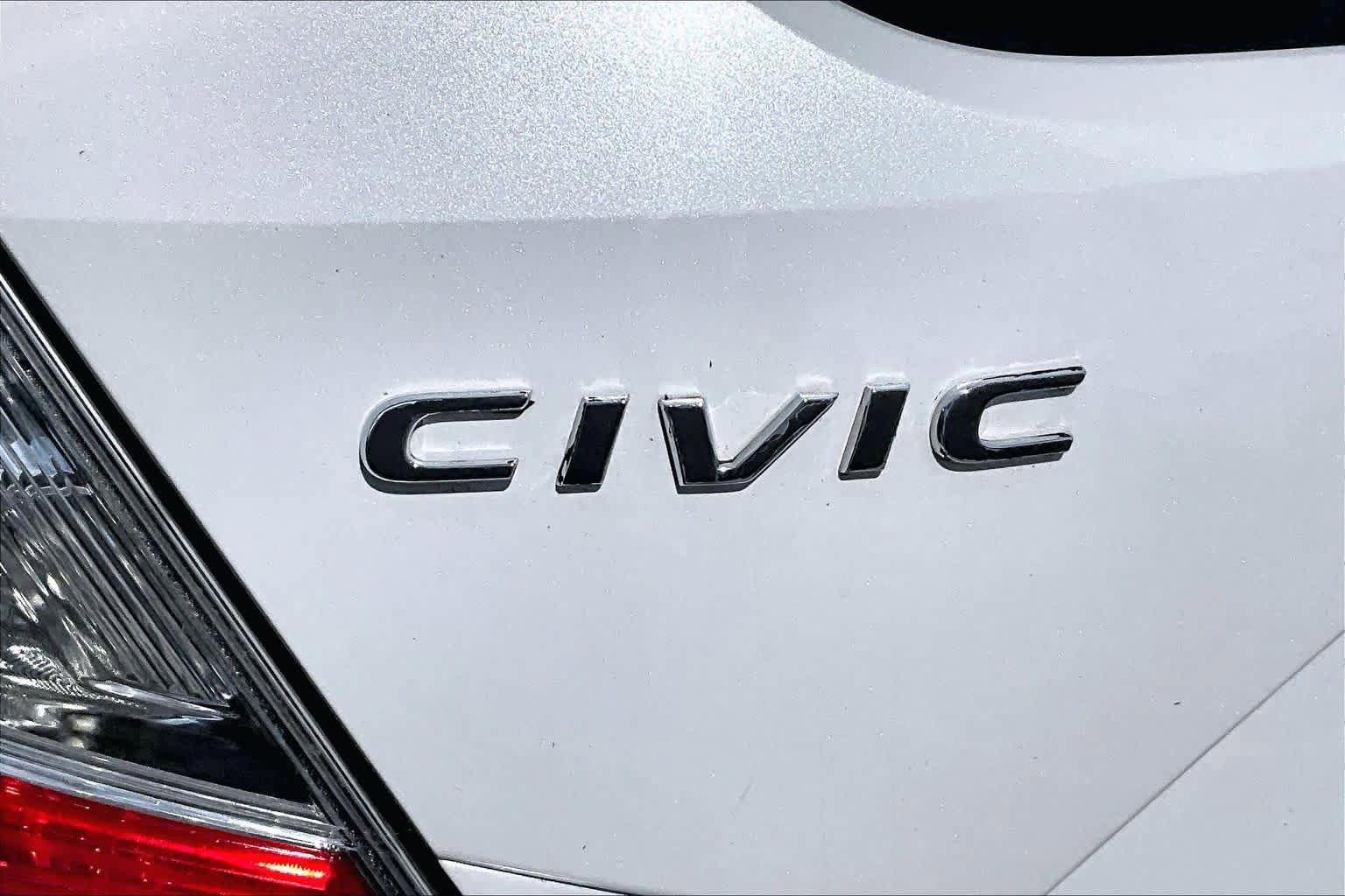 Used 2020 Honda Civic EX image 30