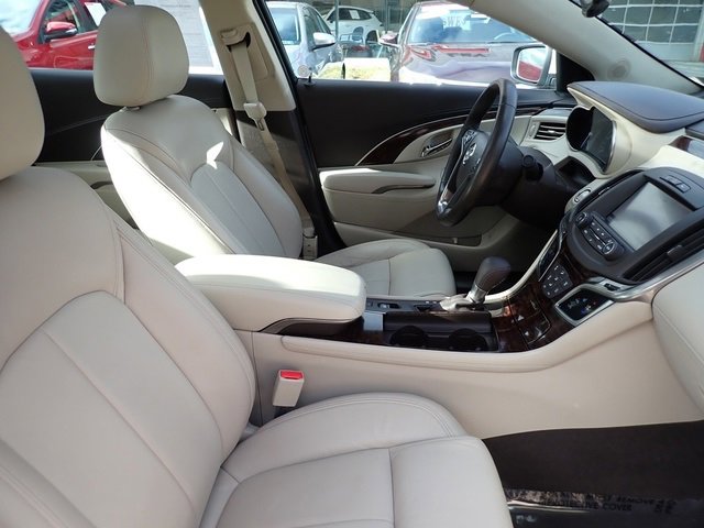 Used 2015 Buick LaCrosse Leather w/ Experience Buick Package image 3