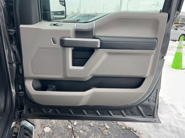 Used 2020 Ford F150 XLT w/ Equipment Group 302A Luxury image 32