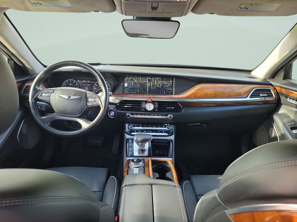 Used 2019 Genesis G90 5.0 Ultimate image 11