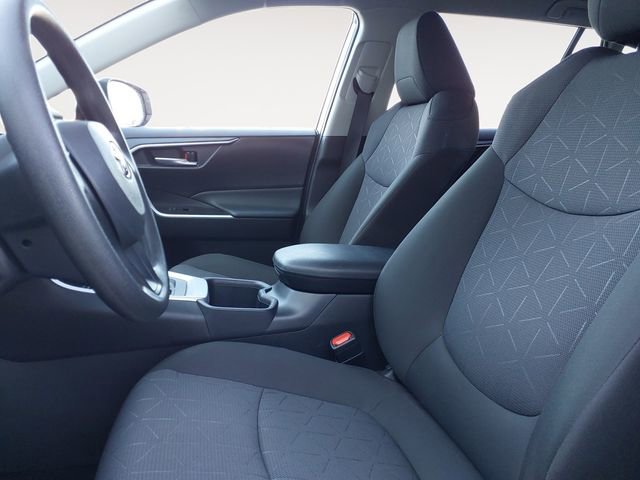 Certified 2025 Toyota RAV4 XLE AWD/4WD image 9