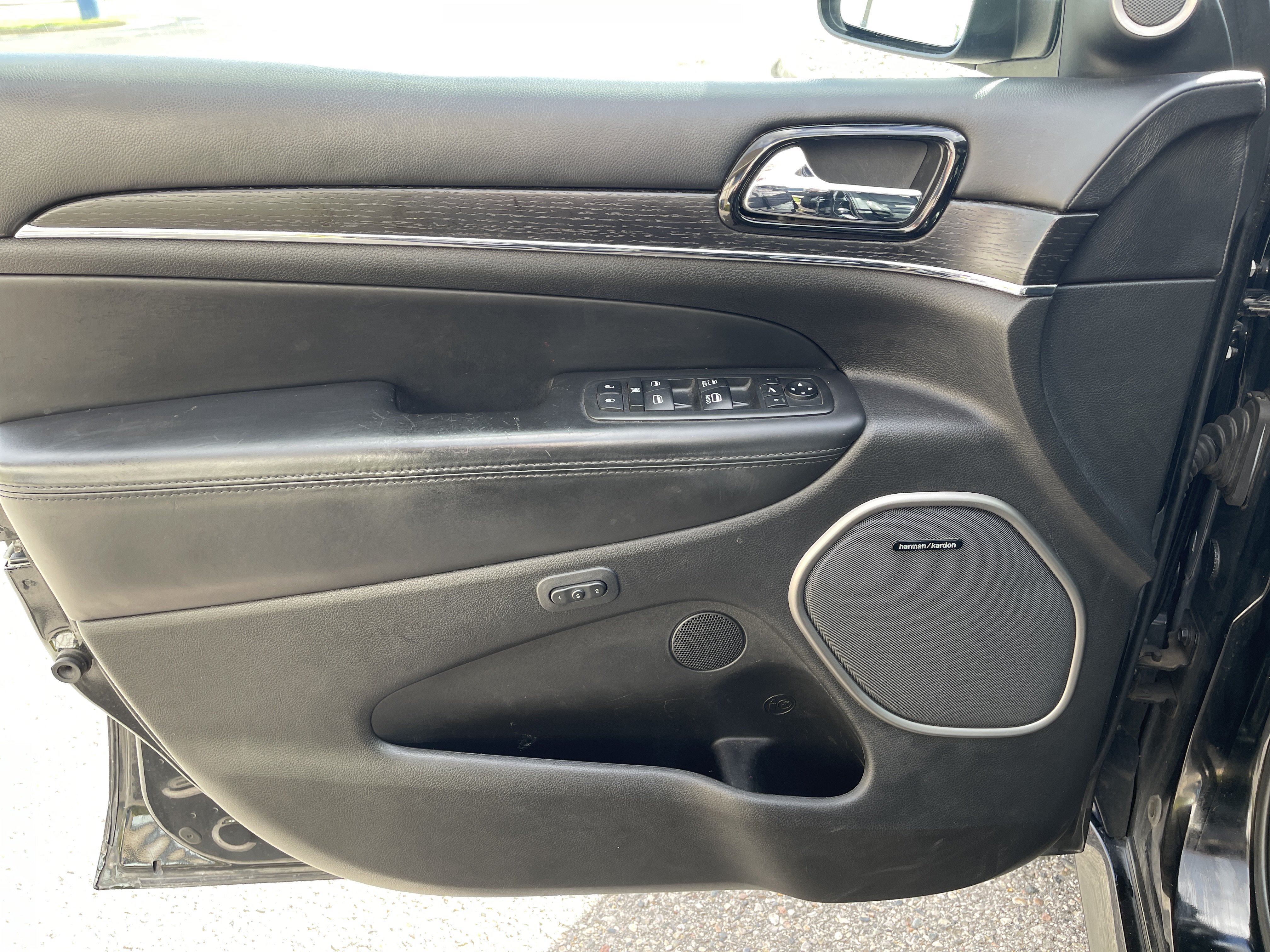 Used 2021 Jeep Grand Cherokee High Altitude AWD/4WD image 12