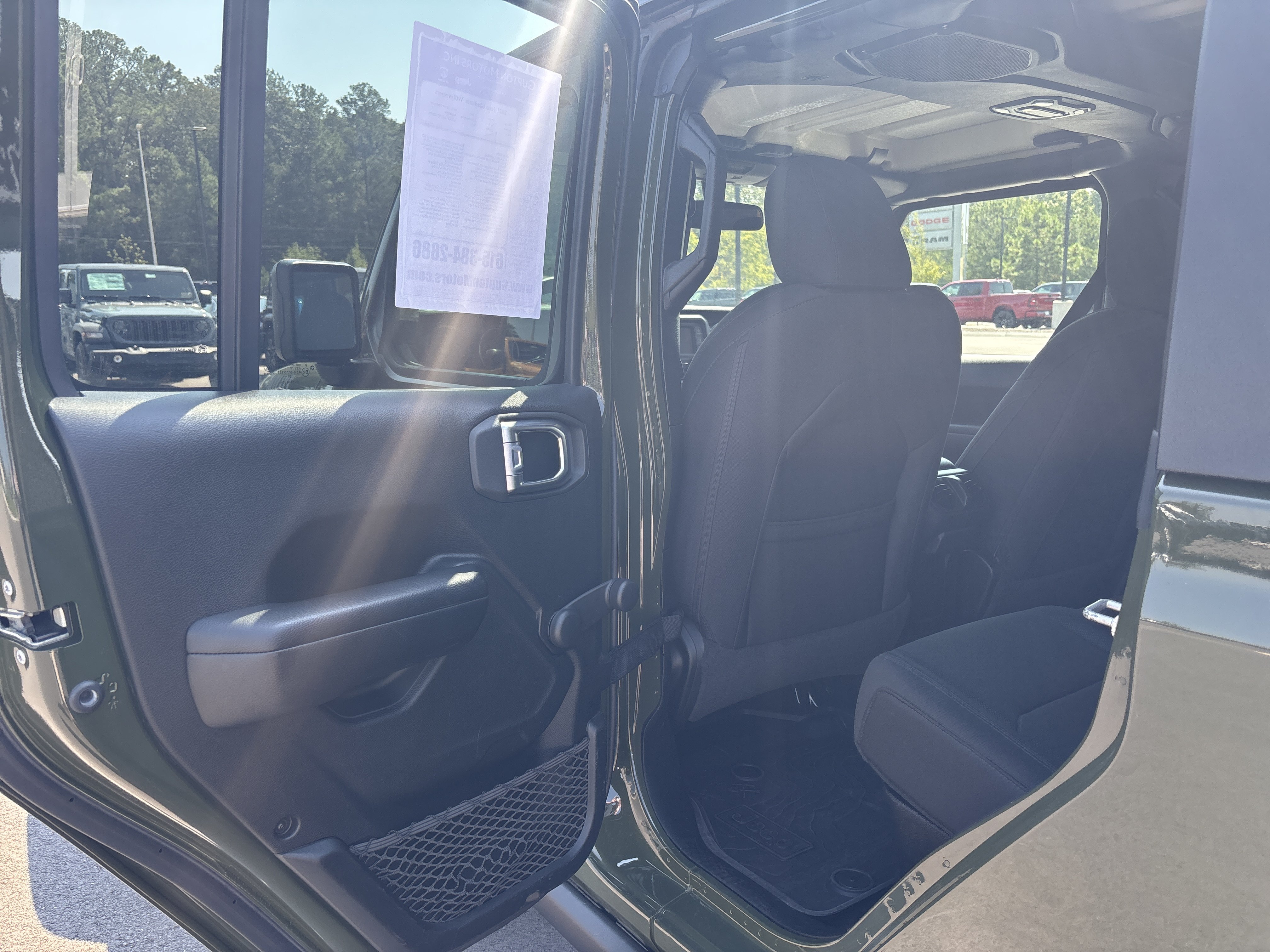 Used 2021 Jeep Gladiator Sport AWD/4WD image 26
