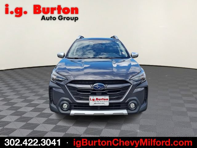 Used 2023 Subaru Outback Touring AWD/4WD image 2