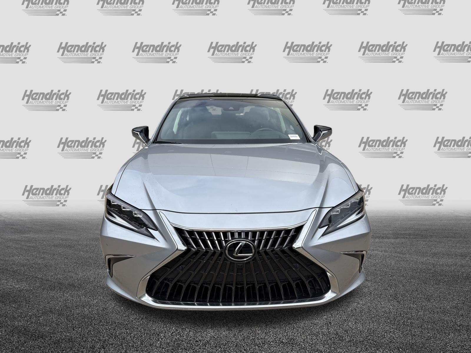 Certified 2025 Lexus ES 350 Ultra Luxury w/ Accessory Package (Z2) FWD image 3