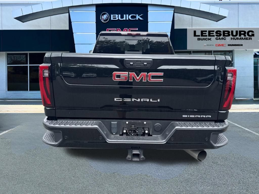 Used 2024 GMC Sierra 2500 Denali w/ Denali Reserve Package AWD/4WD image 6
