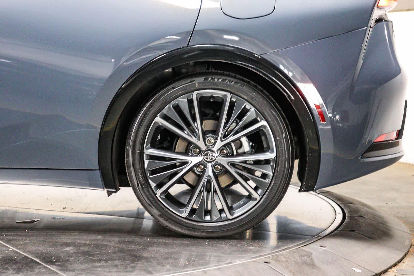 Certified 2026 Toyota Prius XLE FWD image 11