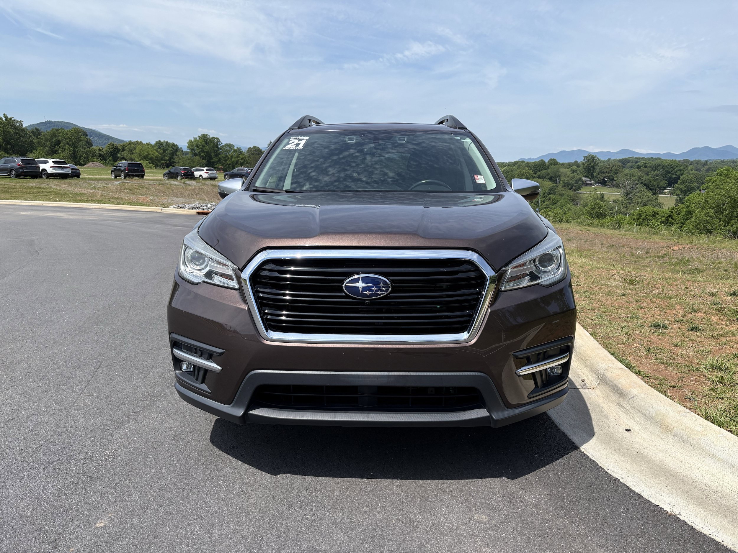 Used 2021 Subaru Ascent Touring AWD/4WD image 2