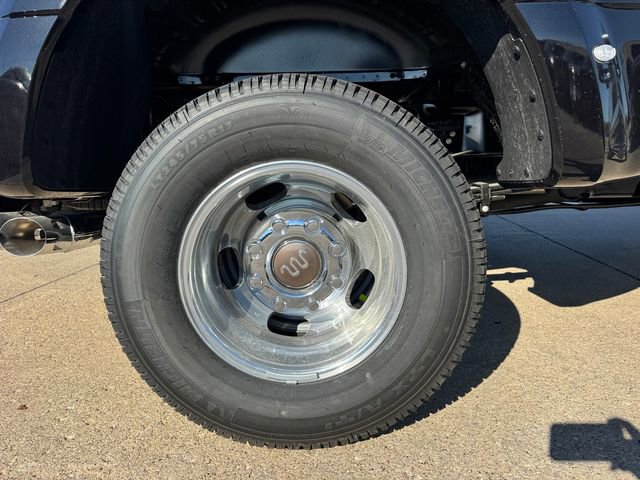 New 2026 Ford F350 King Ranch w/ Chrome Package image 11