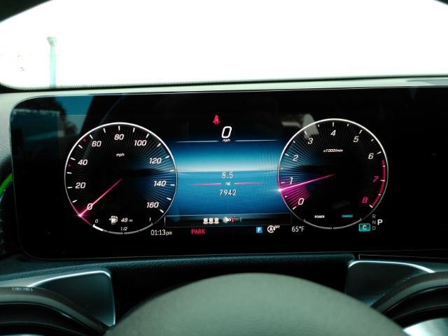 Used 2024 Mercedes-Benz GLB 250 image 41