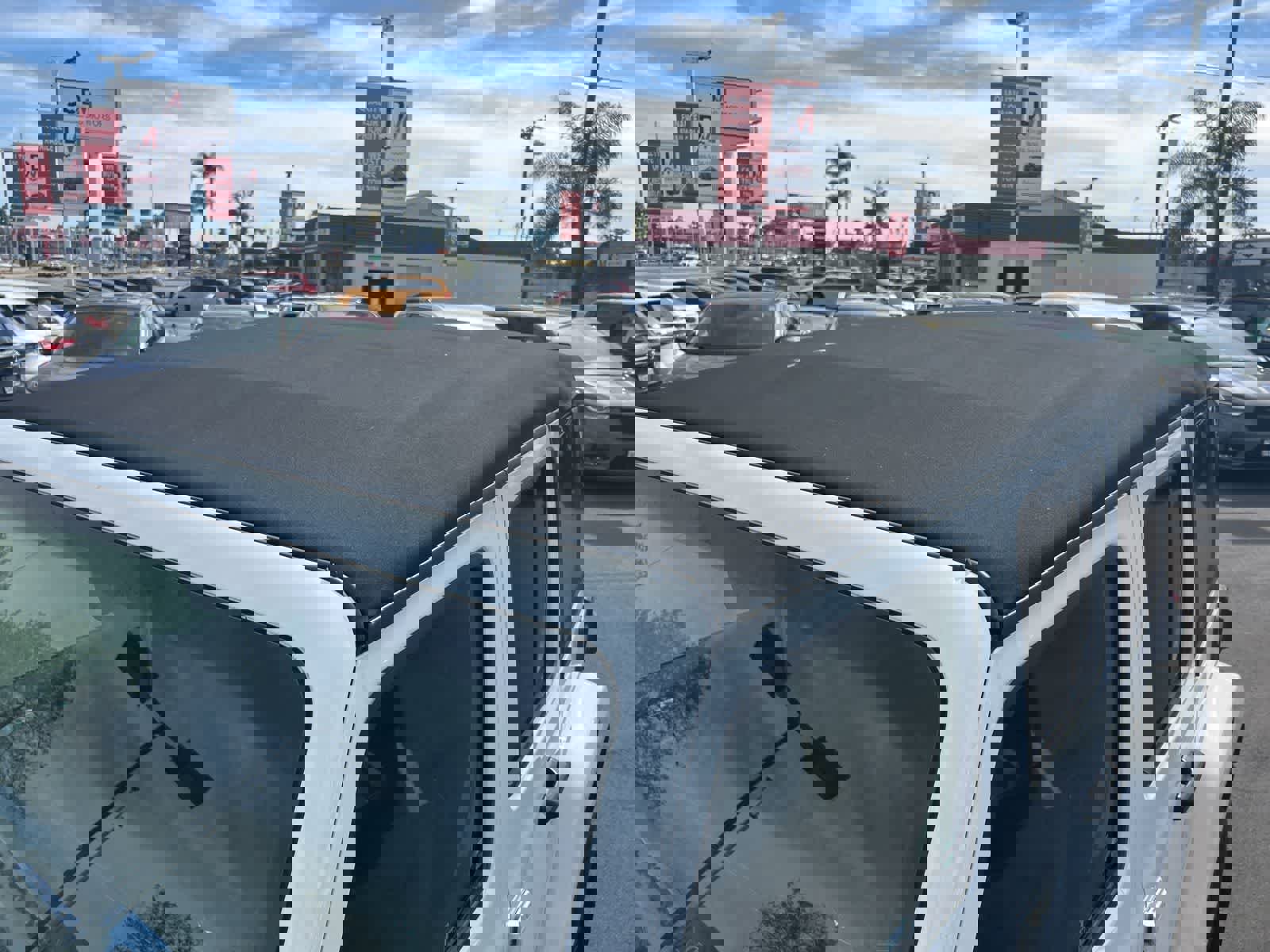 Used 2023 Jeep Wrangler Sahara image 19