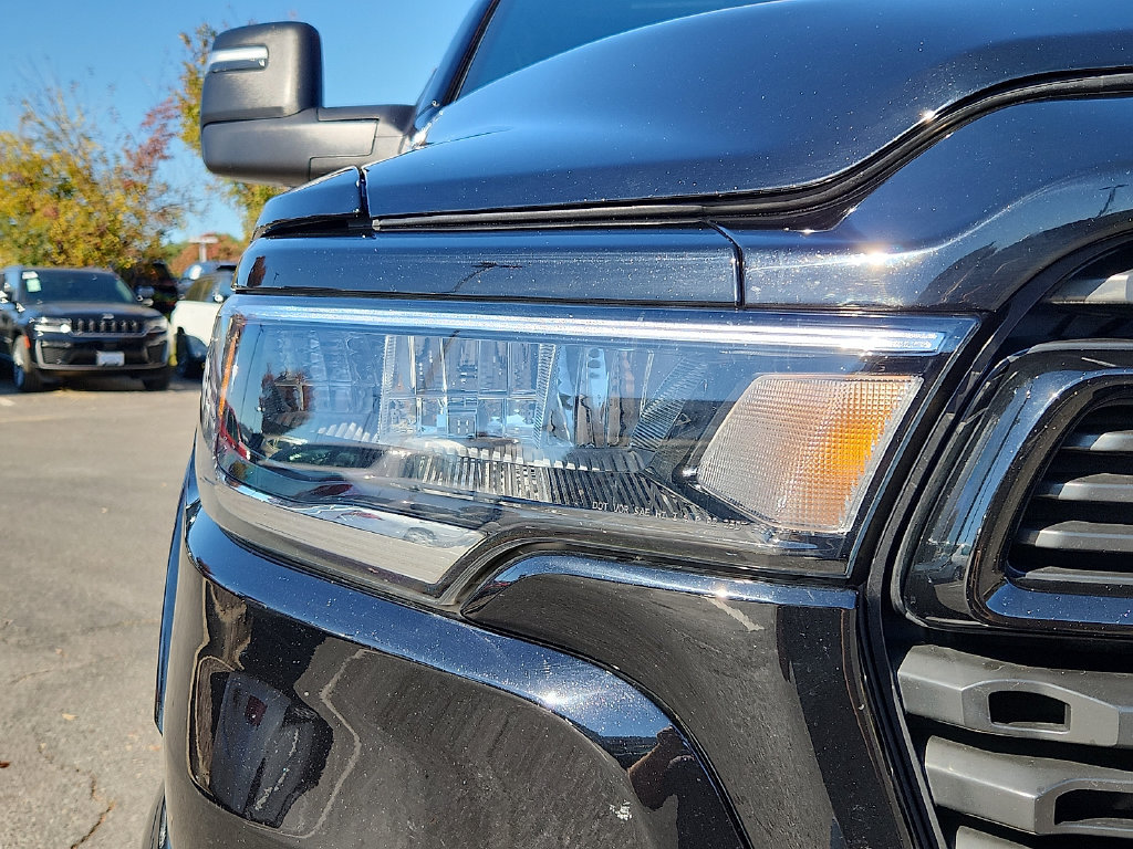 Used 2025 RAM 1500 Big Horn AWD/4WD image 9