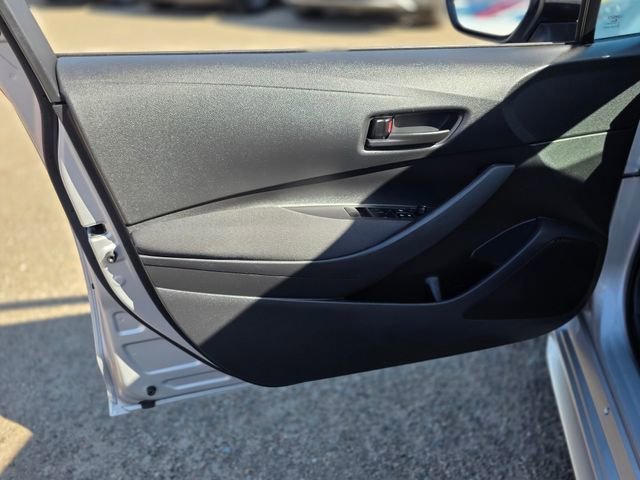 Used 2024 Toyota Corolla LE image 17
