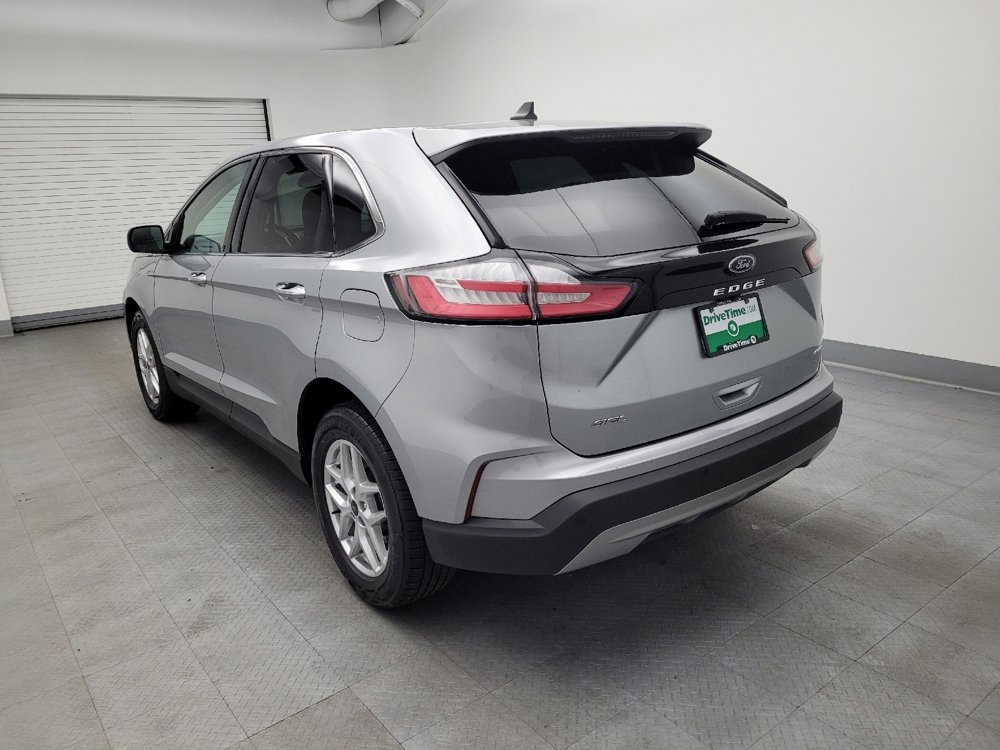 Used 2024 Ford Edge SEL image 5