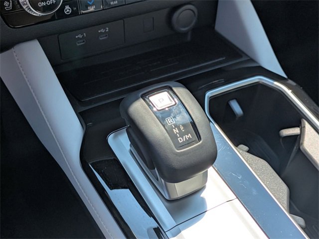 New 2025 Mitsubishi Outlander SEL image 24