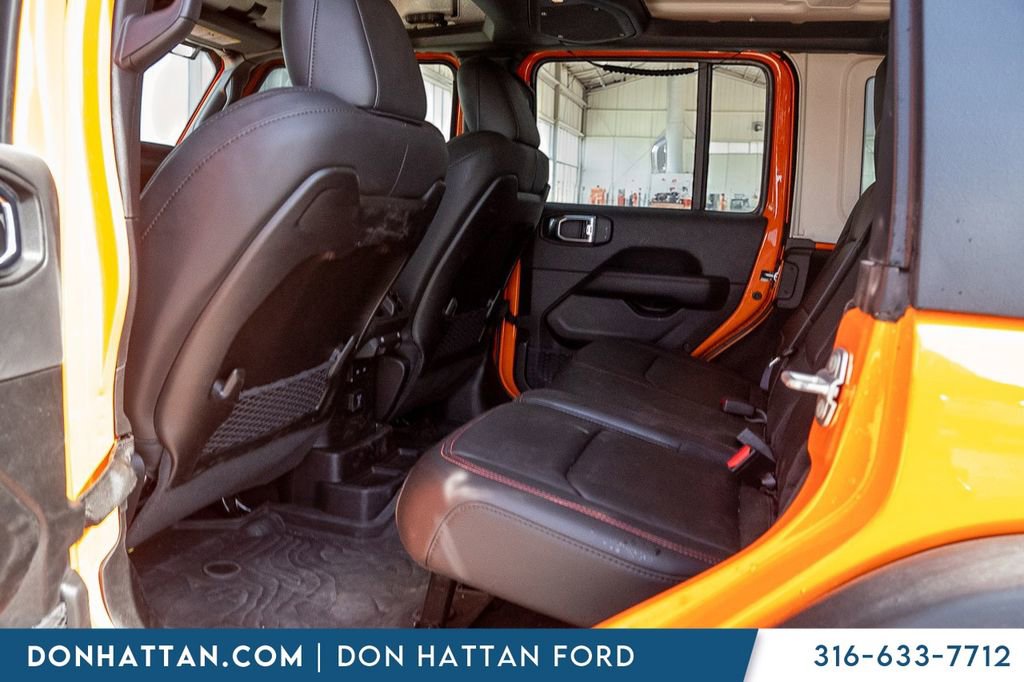 Used 2025 Jeep Wrangler Unlimited Rubicon w/ Convenience Group image 20