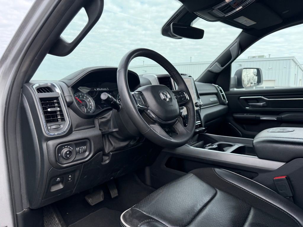 Used 2025 RAM 1500 Laramie image 2