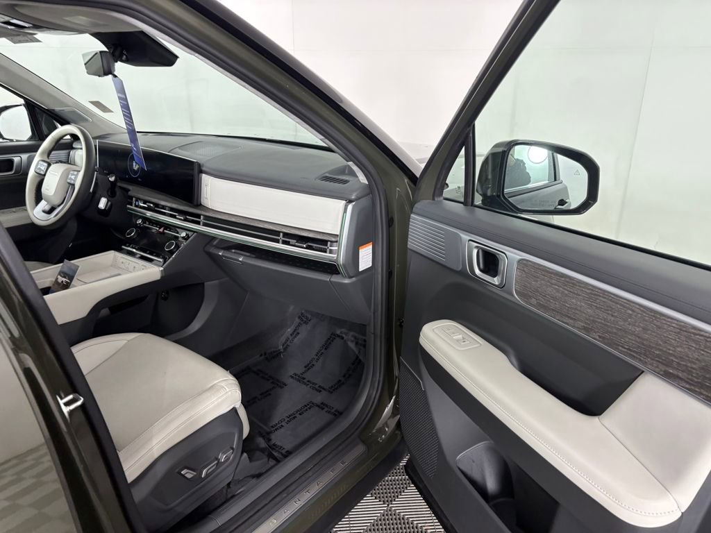Used 2024 Hyundai Santa Fe Calligraphy image 37