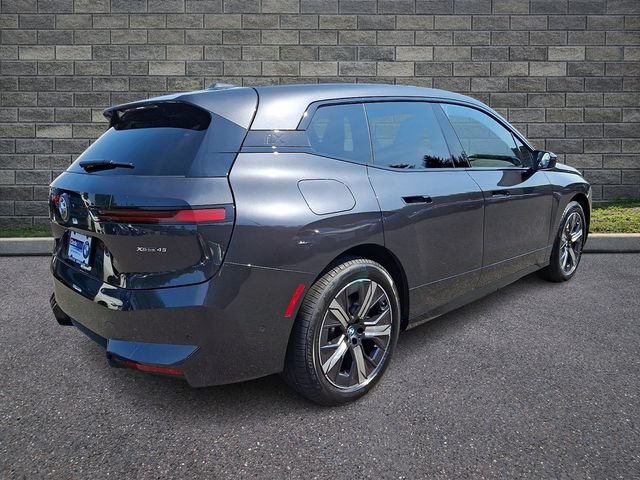 Used 2026 BMW iX xDrive45 AWD/4WD image 6
