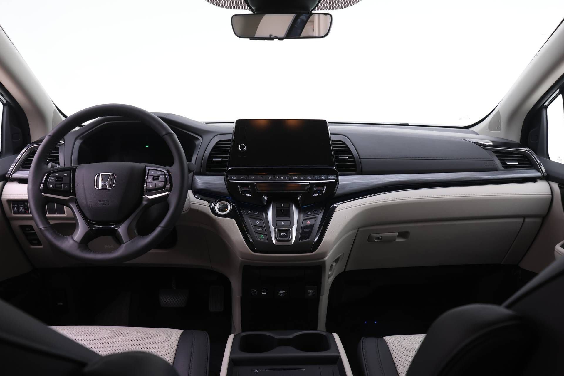 Certified 2026 Honda Odyssey Elite image 5